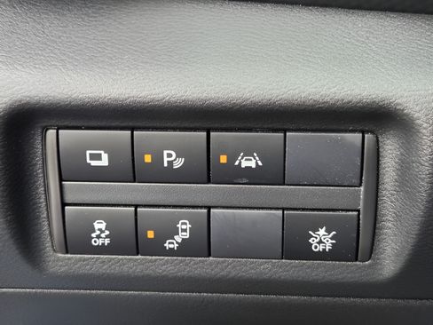 Used 2024 Nissan Kicks S FWD image 24