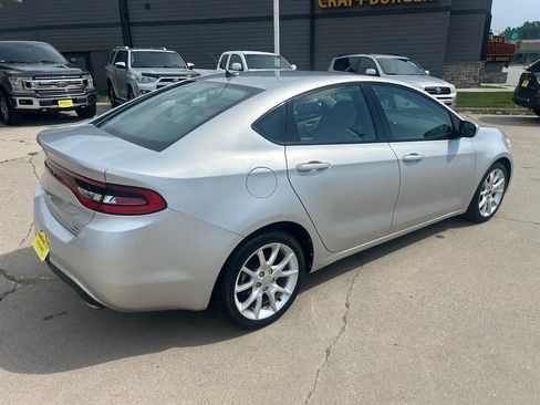 Used 2013 Dodge Dart SXT FWD image 3
