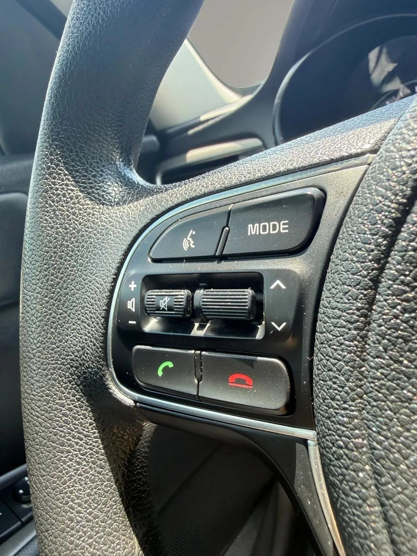 Used 2018 Kia Optima LX FWD image 21