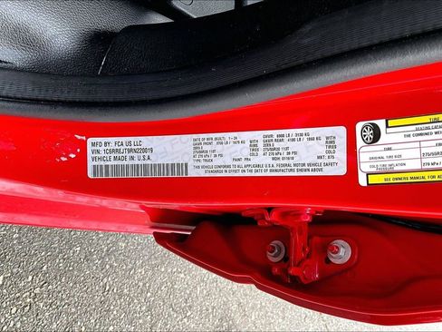 Used 2024 RAM 1500 Laramie image 14