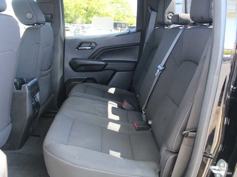 Certified 2023 Chevrolet Colorado LT w/ LT Convenience Package II AWD/4WD image 11