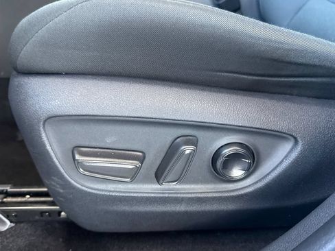 Used 2024 Toyota RAV4 XLE FWD image 19