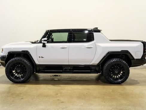 Used 2022 GMC Hummer EV Edition 1 w/ LPO, Illumination Package AWD/4WD image 41