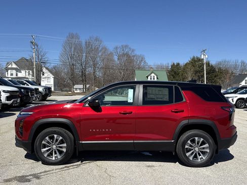 New 2026 Chevrolet Equinox LT w/ Convenience Package II image 3