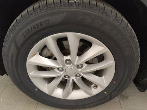 Used 2018 Kia Sorento LX image 31