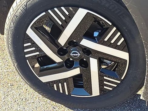 New 2026 Nissan Kicks SV w/ SV Premium Package image 19