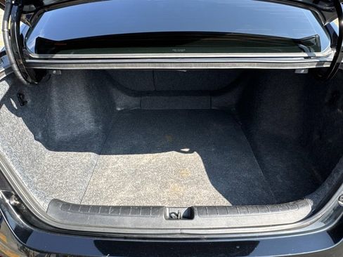 Used 2022 Honda Accord Sport image 9