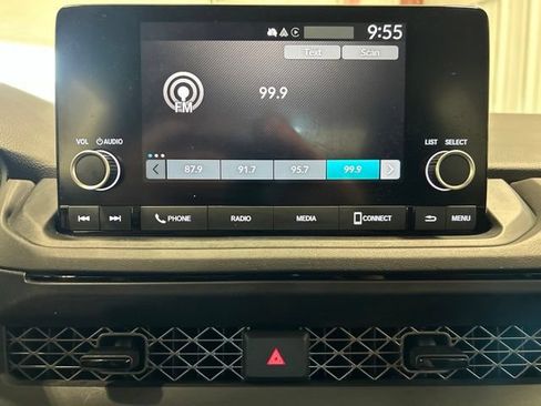 Certified 2024 Honda Accord LX image 30