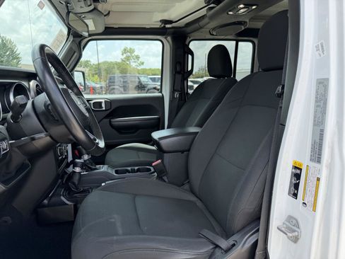Used 2021 Jeep Wrangler Unlimited Sport AWD/4WD image 14