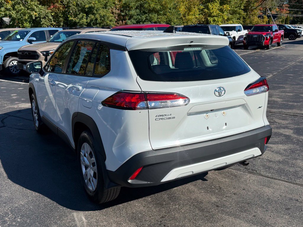 Certified 2024 Toyota Corolla Cross L AWD/4WD image 5