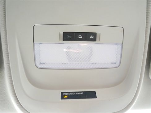 Used 2019 Chevrolet Colorado W/T w/ Custom Special Edition image 20