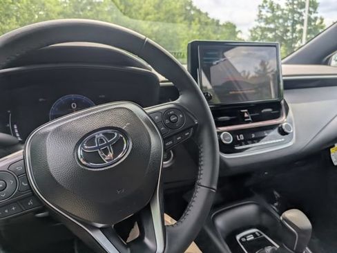 Used 2026 Toyota Corolla SE FWD image 30