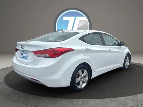 Used 2012 Hyundai Elantra GLS w/ Preferred Pkg 3 FWD image 16