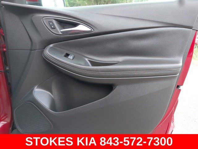 Used 2023 Buick Encore GX Select FWD image 25