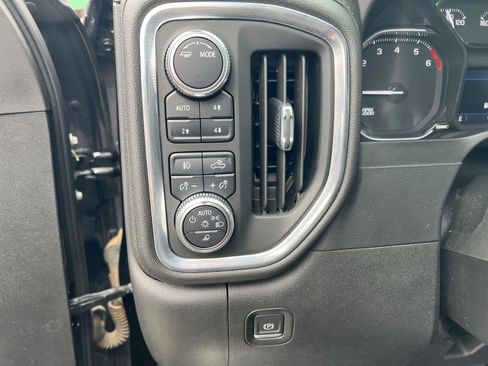Used 2022 GMC Sierra 2500 AT4 w/ Gooseneck/5TH Wheel Package AWD/4WD image 21