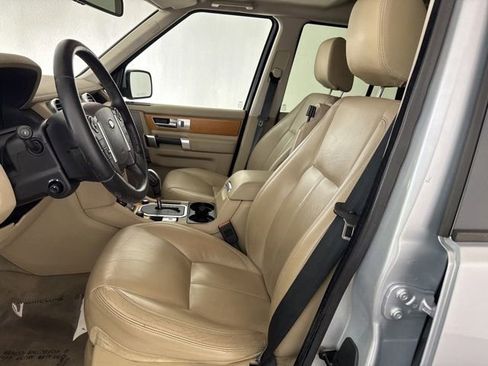 Used 2011 Land Rover LR4 HSE LUX AWD/4WD image 22
