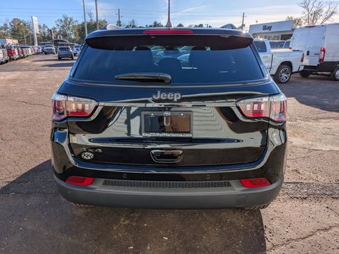 New 2026 Jeep Compass Limited image 5