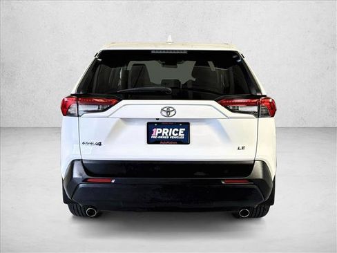 Used 2023 Toyota RAV4 LE FWD image 6