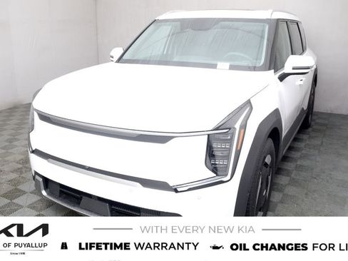 New 2026 Kia EV9 Wind image 1