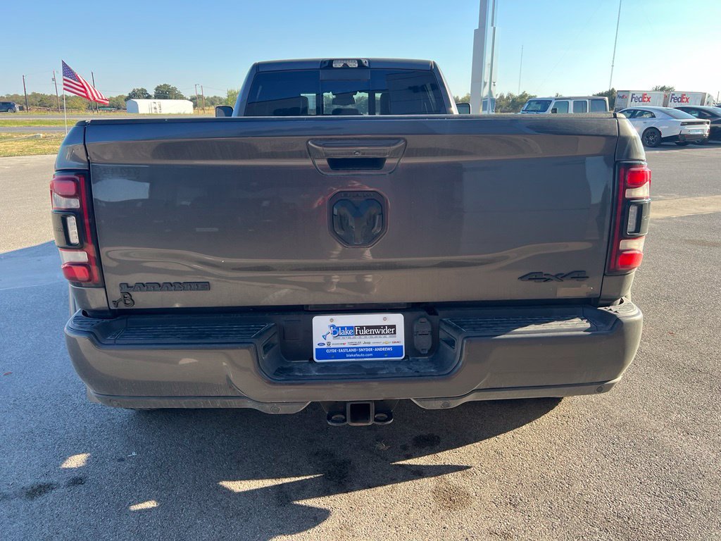 Used 2022 RAM 3500 Laramie w/ Night Edition AWD/4WD image 4