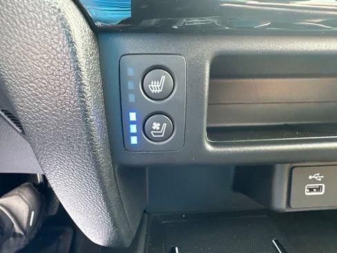 Used 2025 Honda Ridgeline Black Edition image 13