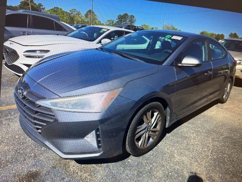 Used 2019 Hyundai Elantra SEL w/ Cargo Package image 1