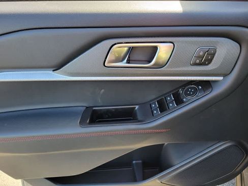New 2026 Ford Explorer ST-Line RWD image 16