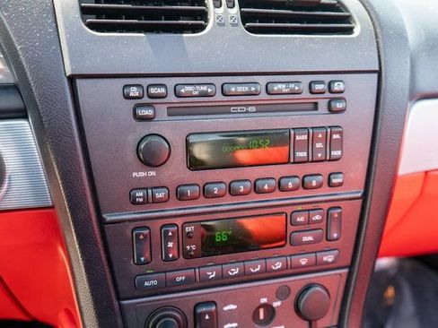 Used 2004 Ford Thunderbird RWD image 38