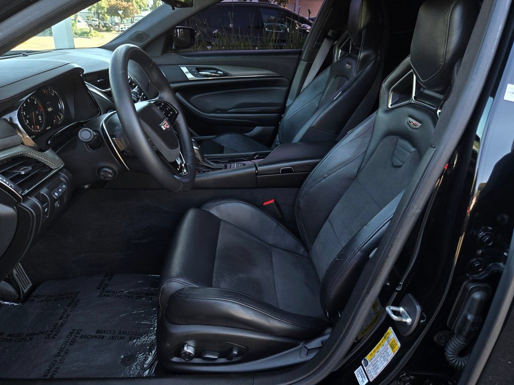 Used 2018 Cadillac CTS V w/ Carbon Fiber Package RWD image 21
