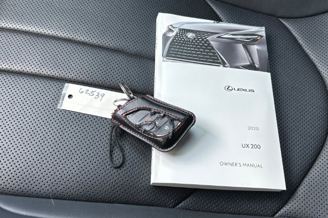 Used 2020 Lexus UX 200 F Sport w/ F Sport Premium Package FWD image 10