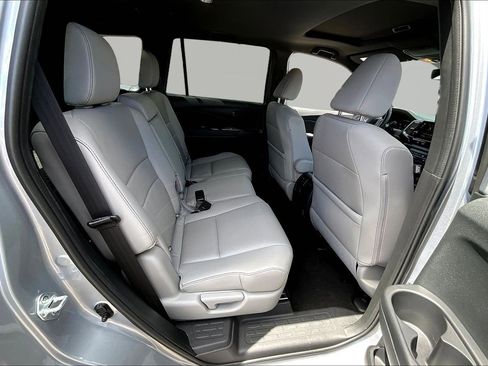 Used 2023 Honda Passport EX-L image 26