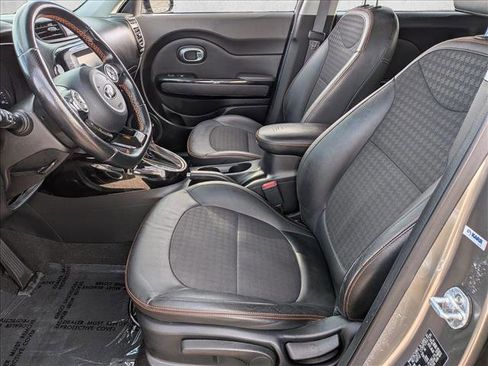 Used 2019 Kia Soul ! image 14