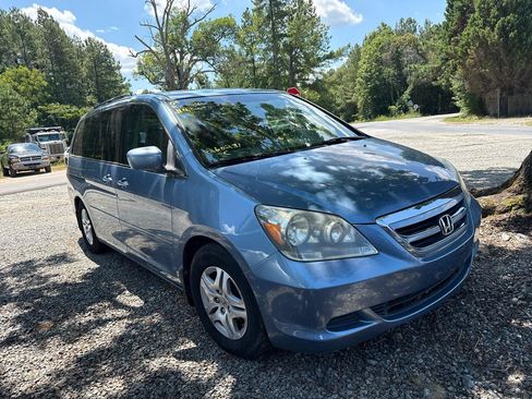 Used 2005 Honda Odyssey EX image 3