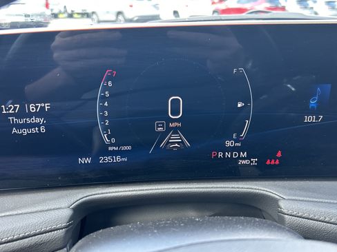 Certified 2025 Cadillac XT4 Premium Luxury w/ Cold Weather Package AWD/4WD image 37