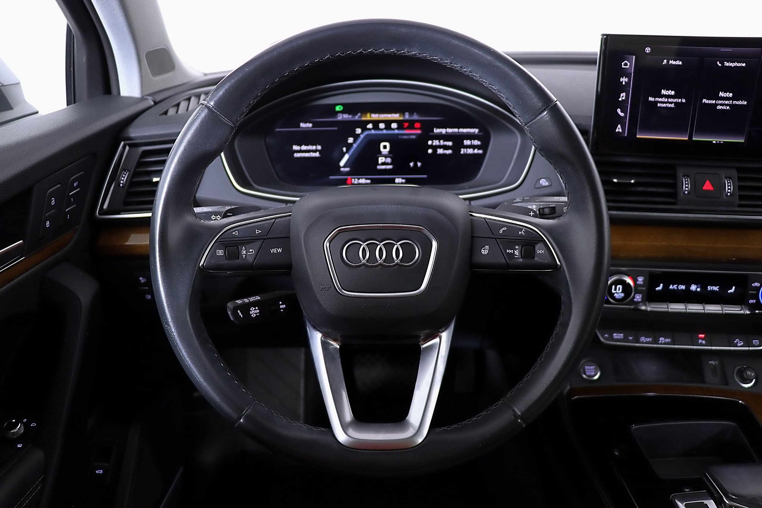 Used 2023 Audi Q5 2.0T Premium Plus w/ Premium Plus Package AWD/4WD image 18
