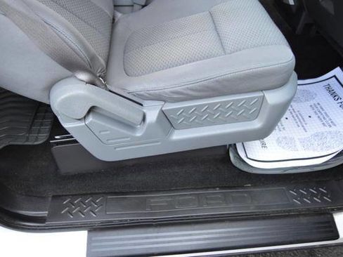 Used 2013 Ford F150 XLT w/ Mid Equipment Group RWD image 26