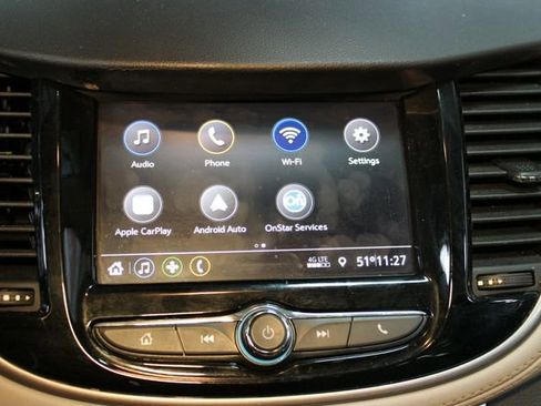 Used 2021 Chevrolet Trax LT w/ Driver Confidence Package AWD/4WD image 23