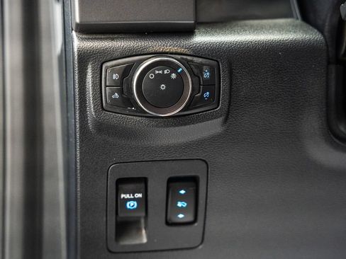 Used 2019 Ford F150 XLT w/ Equipment Group 302A Luxury AWD/4WD image 47