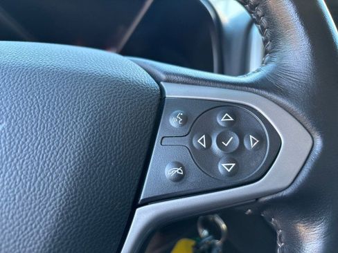 Used 2022 Chevrolet Colorado LT w/ Fleet Safety Package image 13