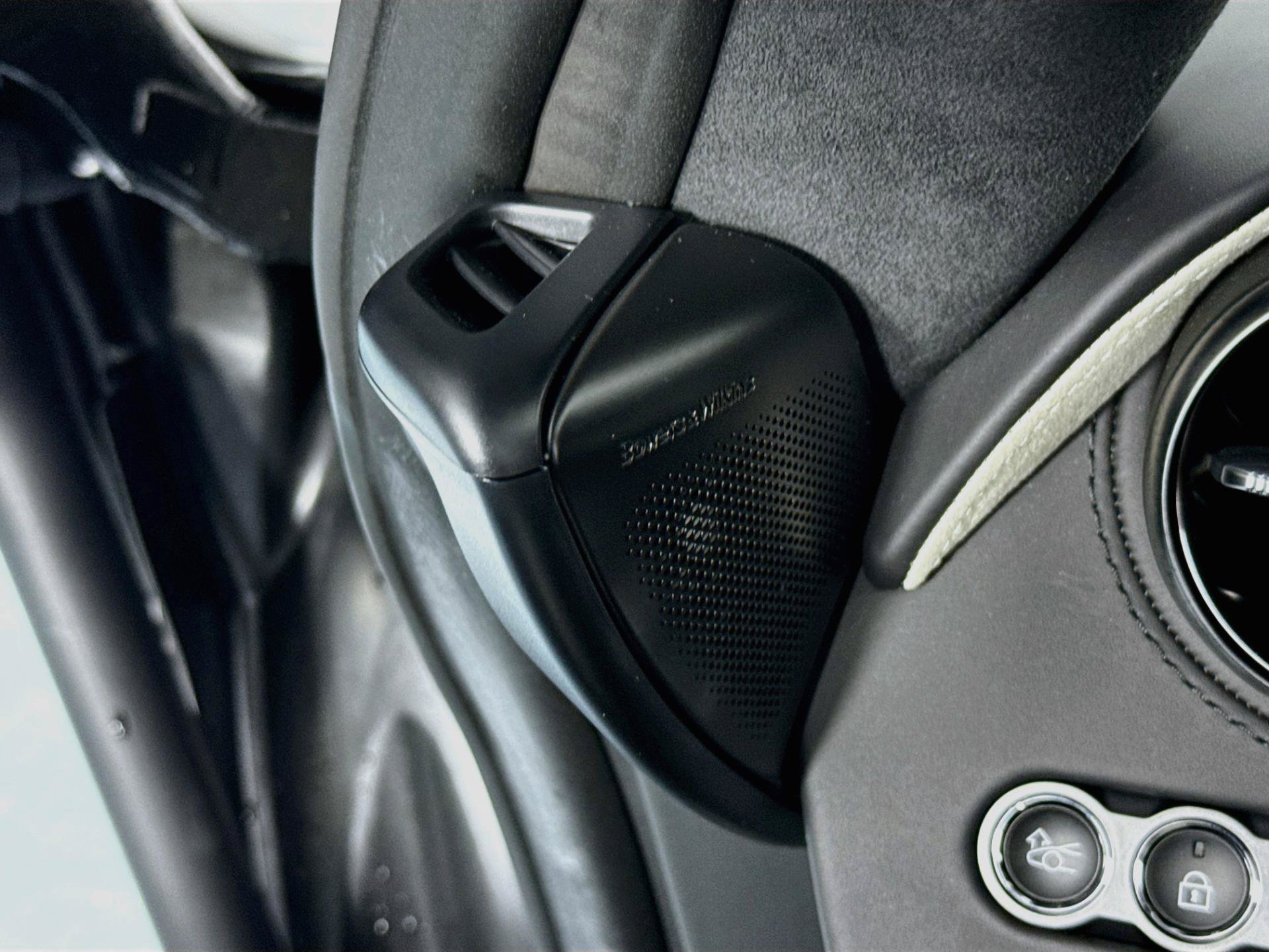 Used 2024 McLaren 750S Spider RWD image 20
