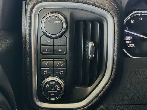 Used 2022 GMC Sierra 1500 SLT w/ SLT Premium Plus Package AWD/4WD image 57