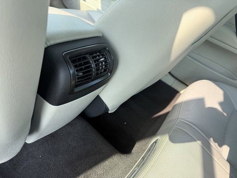 Used 2009 Saab 9-3 2.0T image 11