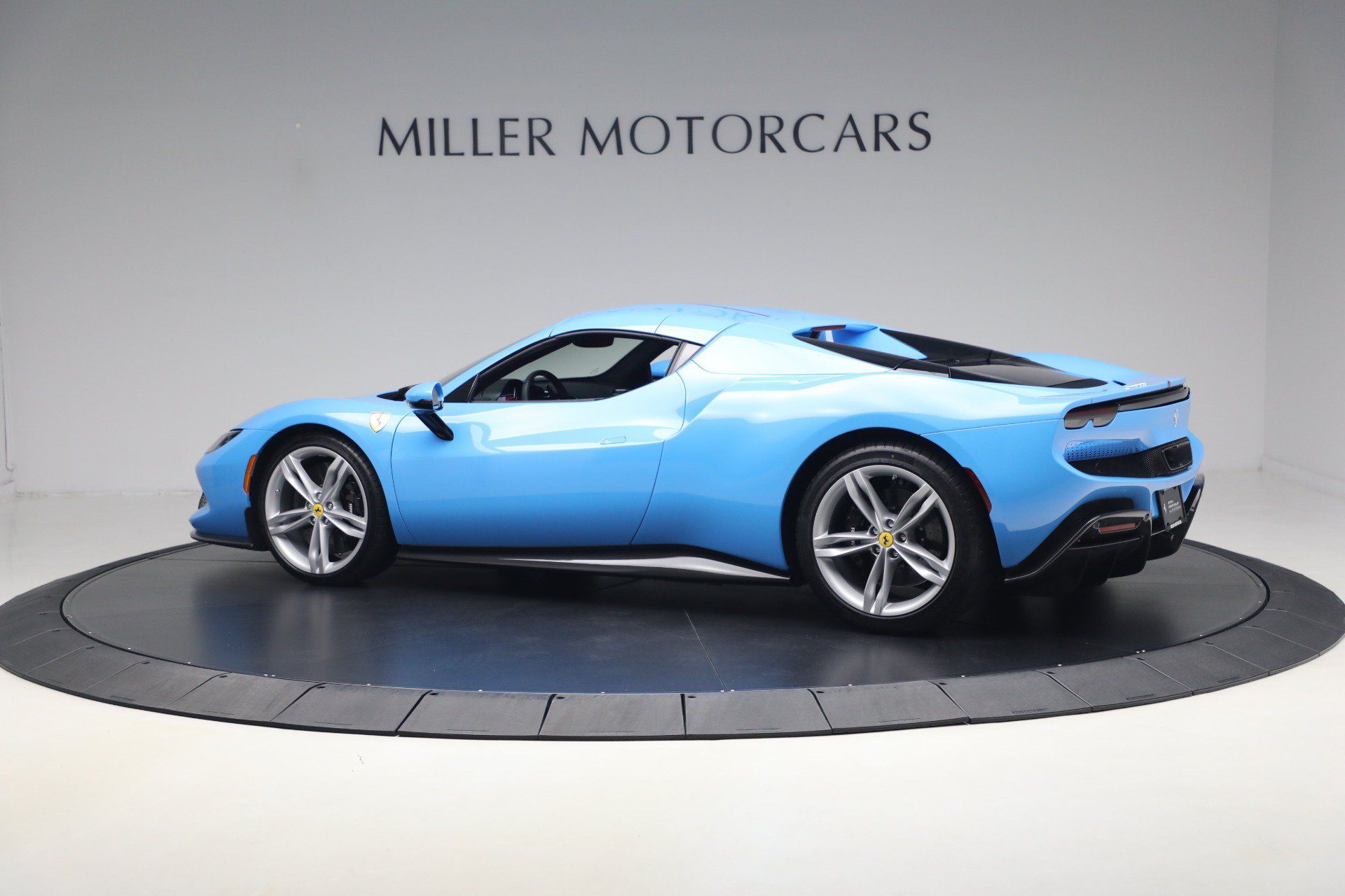Certified 2025 Ferrari 296 GTS RWD image 36