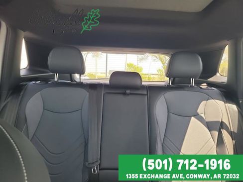 Used 2025 Volkswagen Tiguan SE R-Line AWD/4WD image 23