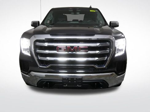 Used 2019 GMC Sierra 1500 SLE w/ Fleet Comfort Package AWD/4WD image 9