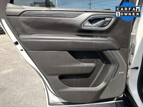 Used 2021 GMC Yukon SLT w/ SLT Luxury Plus Package image 14