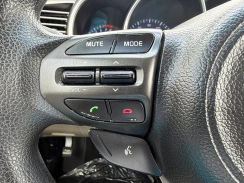 Used 2015 Kia Optima LX FWD image 17