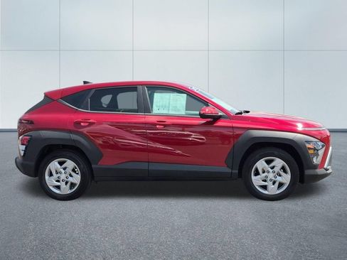 Used 2025 Hyundai Kona SE FWD image 7