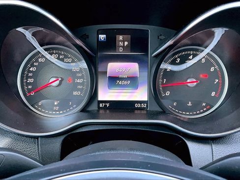 Used 2018 Mercedes-Benz C 300 Sedan image 8