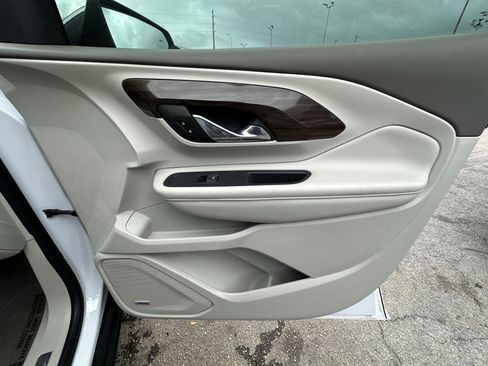 Used 2020 GMC Terrain Denali w/ Denali Premium Package image 31